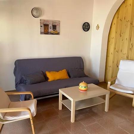 Casa Helenia Bruca Ferienhaus Cava dʼAliga