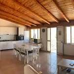 Casa Helenia Bruca * Cava dʼAliga