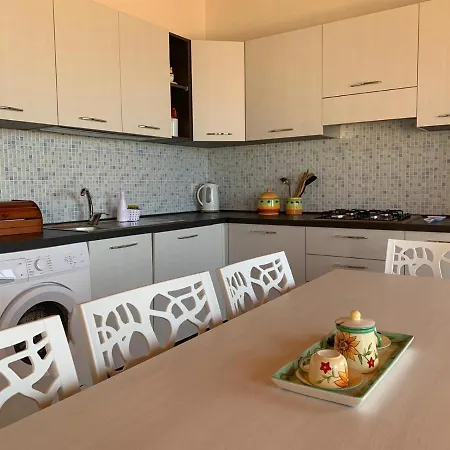 Casa Helenia Bruca Holiday home