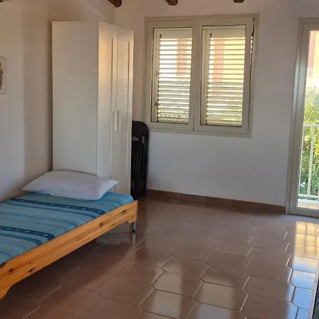 Casa Helenia Bruca Holiday home Cava d'Aliga