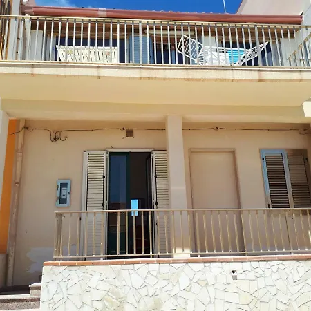 Casa vacanze Casa Helenia Bruca *