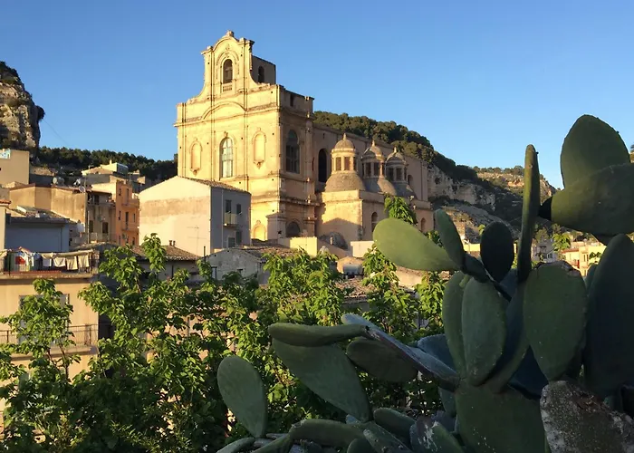 Casa Helenia Bruca 度假居